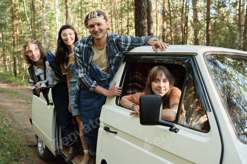 Preview: Tourists travelling by van