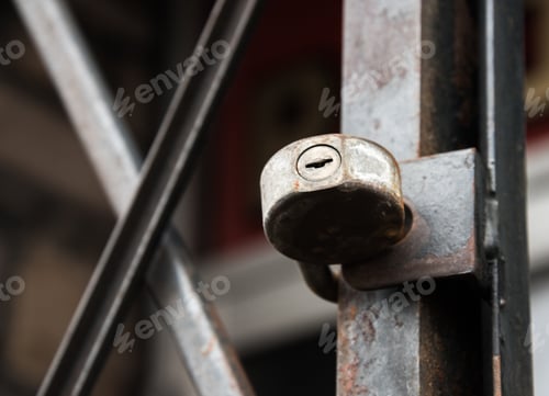 Preview: Old Rusty Lock On A Gate