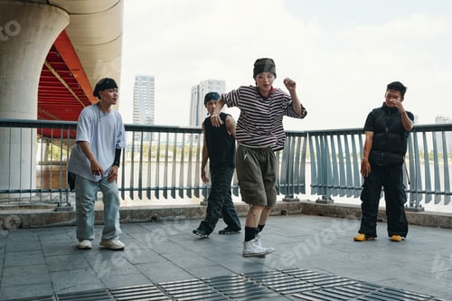 Preview: Dancing Group under Bridge Performing Street Routine