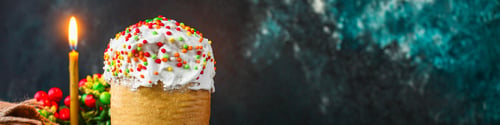 Preview: Easter Cake And Easter Eggs, Traditional Holiday Design (Happy Easter) Menu Concept. Food
