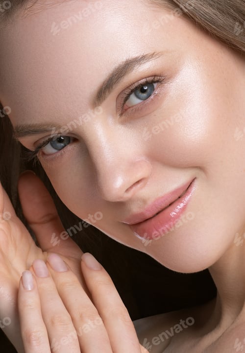 Preview: Warm skin woman cosmetic beauty face close up