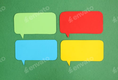 Preview: four conversation bubbles with a green background or isolated background.
