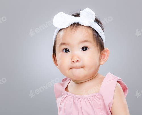 Preview: Cute baby close mouth
