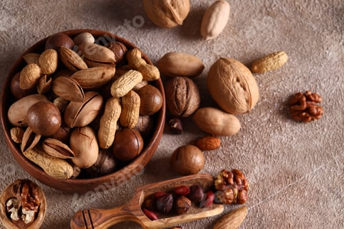Preview: Assorted Nuts
