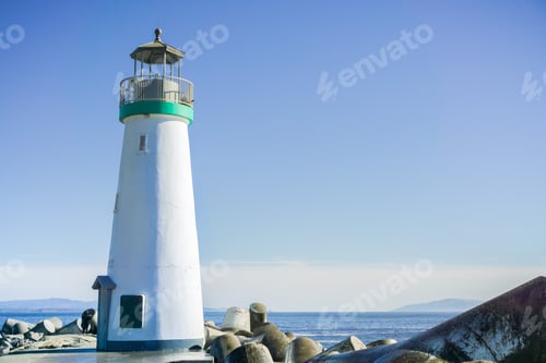 Preview: Santa Cruz Breakwater Lighthouse
