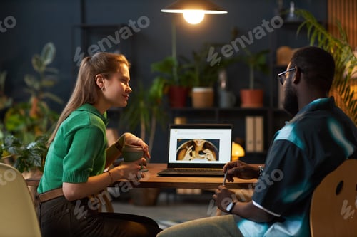 Preview: Colleagues Working In Team In Office