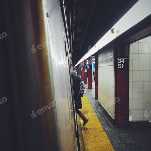 Preview: Center of subway door commuter entering train