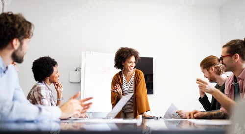 Preview: Collaboration and analysis by business people working in office