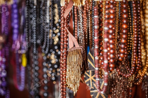 Preview: Colorful necklaces