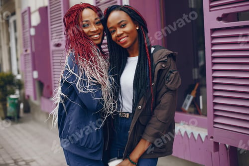 Preview: black girls in a city