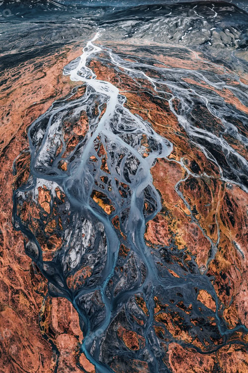 Preview: Abstract glacier rivers pattern flowing through volcanic lava field in Icelandic highlands on summer