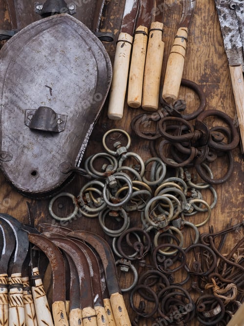 Preview: Arranged metal tools and hoops