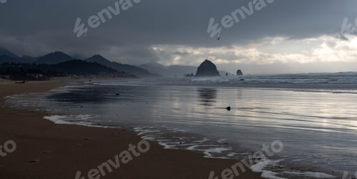 Preview: Foggy mysterious sky over Canon Beach in Oregon