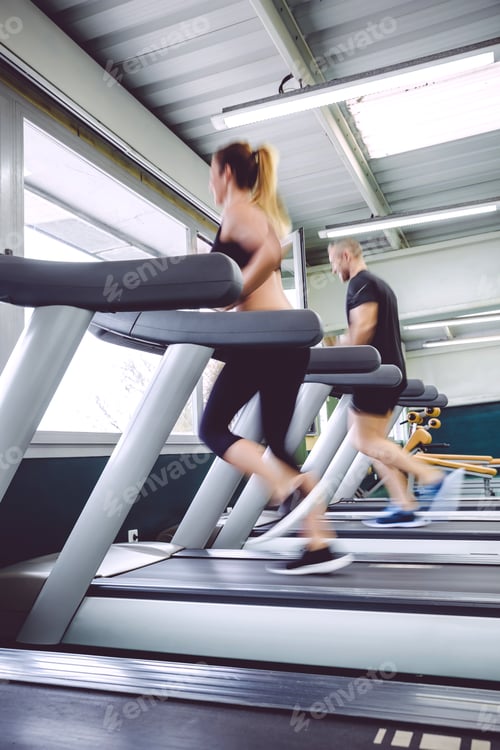 Preview: People in motion during a treadmill training