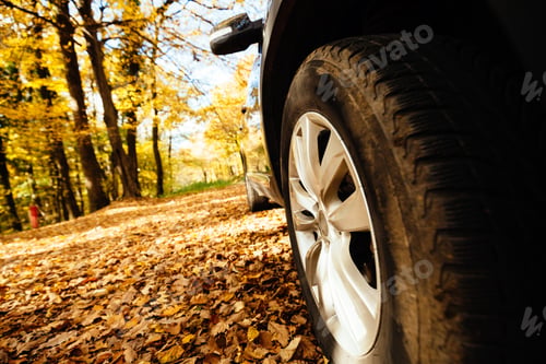 Preview: Tyres fitted on car for off road