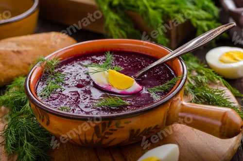 Preview: Beet soup with cheese and herbs