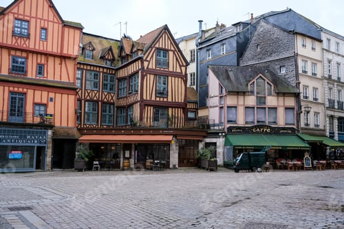 Preview: Place Barthélémy square in Rouen, Normandy, France.