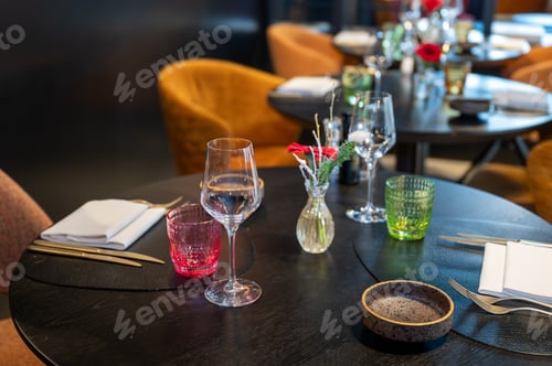 Preview: Elegant Modern Restaurant Dining Area
