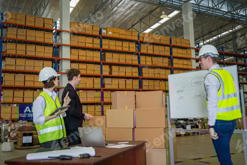 Preview: Meeting at warehouse, Warehouse managers.