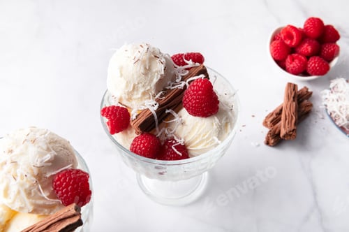 Preview: Vanilla Ice Cream Scoops