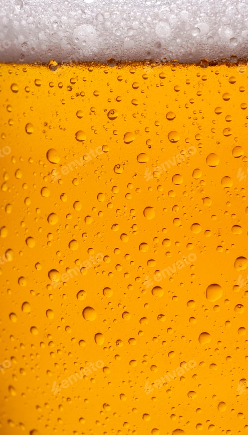 Preview: Detail of glass of cold beer