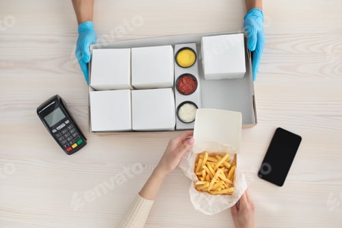 Preview: Most delicious fast food online order and health protection during lockdown