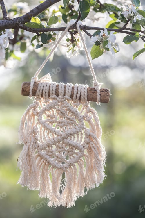 Preview: creation of a panel from macrame