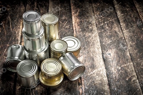 Preview: Food in tin cans.