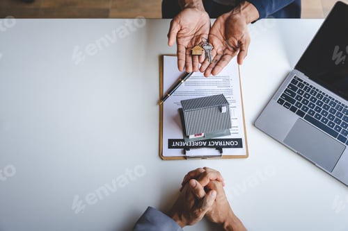 Preview: real estate agent Delivering keys and model homes to customers and home insurance contracts; home mo