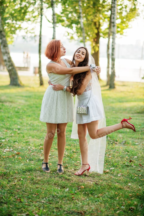 Preview: Hen party