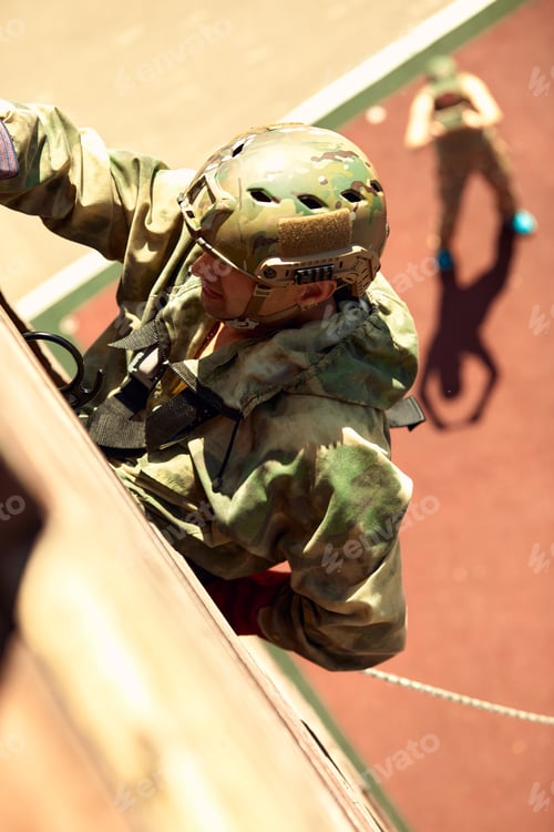 Preview: Special forces fighter descends from a skyscraper to storm the apartment. Police, counter terrorism