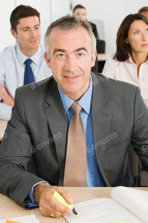 Preview: Portrait of a business student