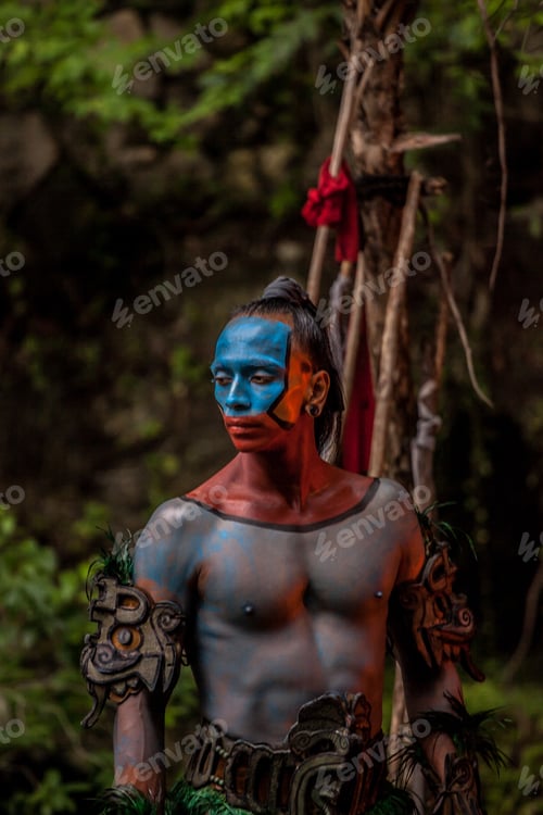 Preview: Mayan dancer