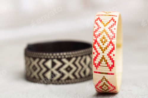 Preview: Arrow cane bracelets, handcrafted fabrics from Colombia