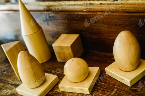 Preview: Solid wood shapes to study geometry and volumes, cones, triangles, squares