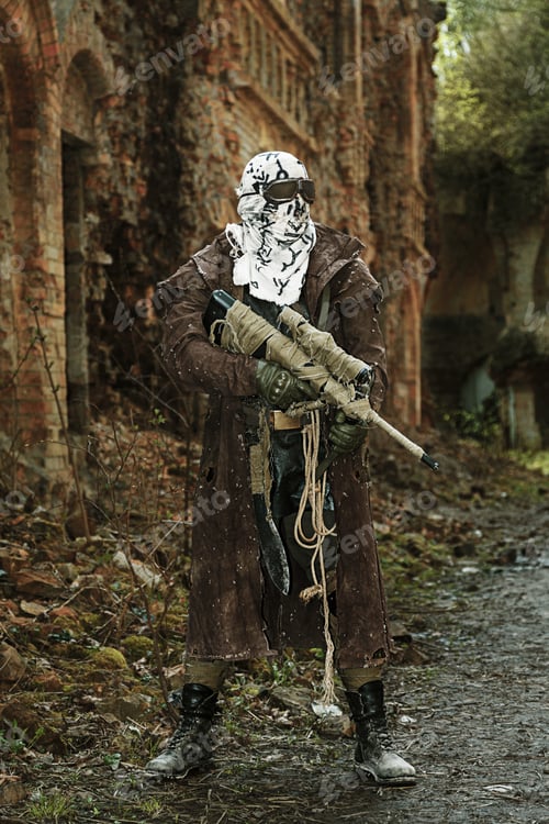 Preview: Nuclear post-apocalypse survivor