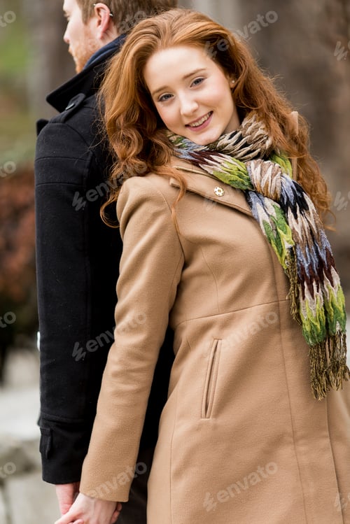 Preview: Young couple