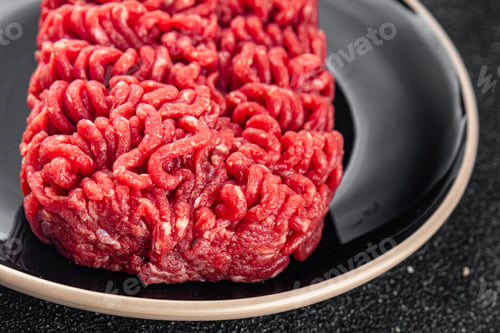 Preview: fresh minced meat beef meat tasty fresh healthy eating cooking meal food snack on the table