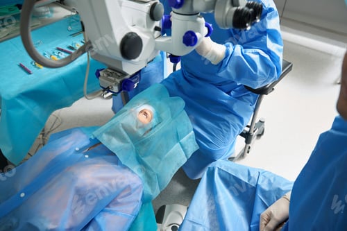Preview: Surgeons preparing for eye operation in the hospital