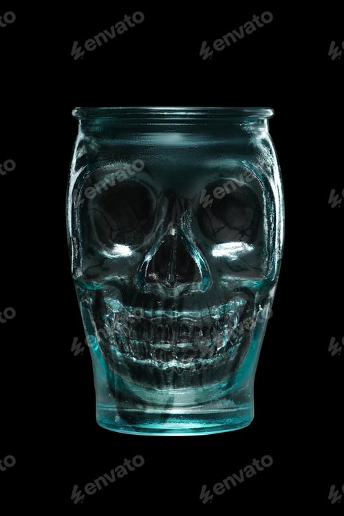 Preview: Goblet skull for Halloween cocktail or drink. Green color matt glass cup in the shape of skull.