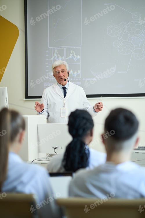 Preview: Teaching Medical Students During a Lecture Presentation