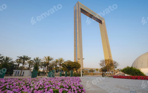 Preview: Dubai, United Arab Emirates, February 16th, 2021: Dubai Frame building at sunset