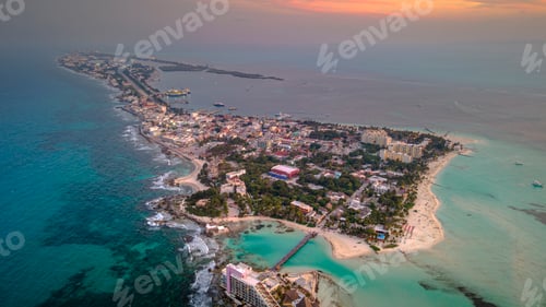 Preview: Aerial shot Isla Mujeres