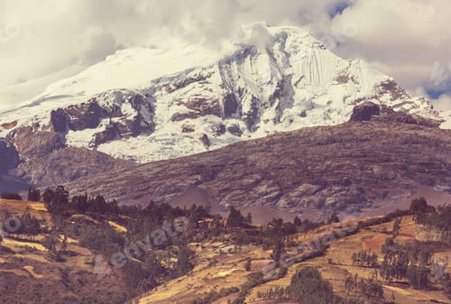 Preview: Cordillera