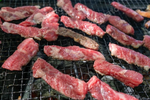 Preview: Grilled beef at a BBQ (Image of BBQ)