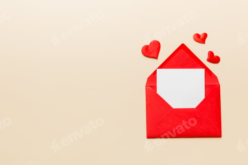 Preview: Red paper envelope with empty white card and heart on colored background.