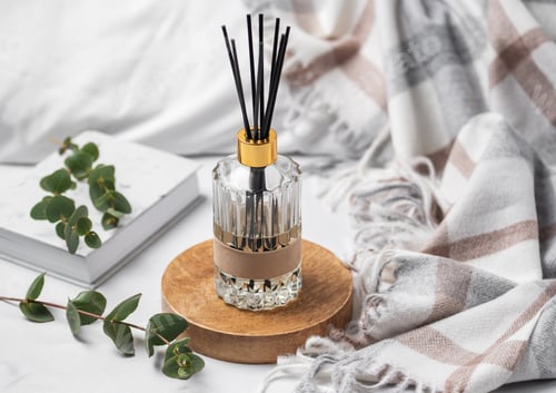 Preview: Aromatic reed air freshener, eucalyptus leaves and candle