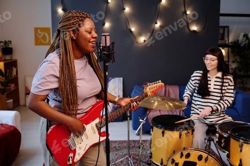 Preview: Woman singing songs and rehearsing with her friend