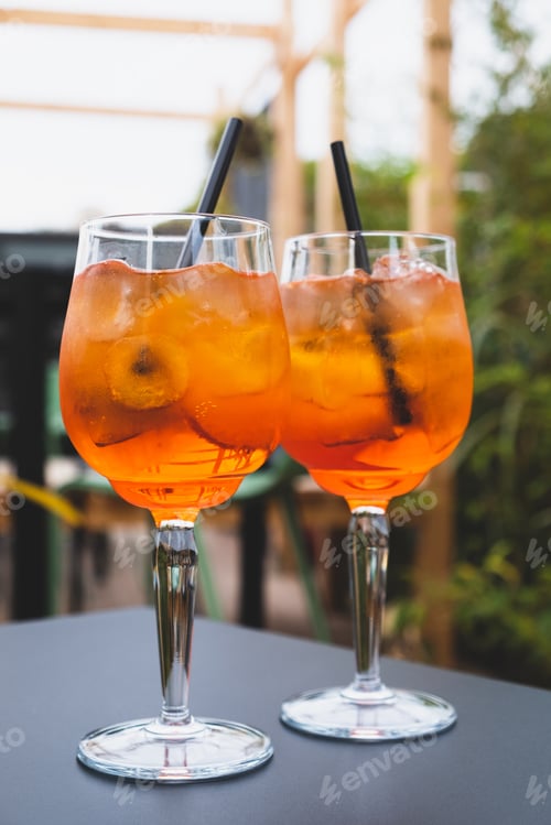 Preview: Aperol Spritz.