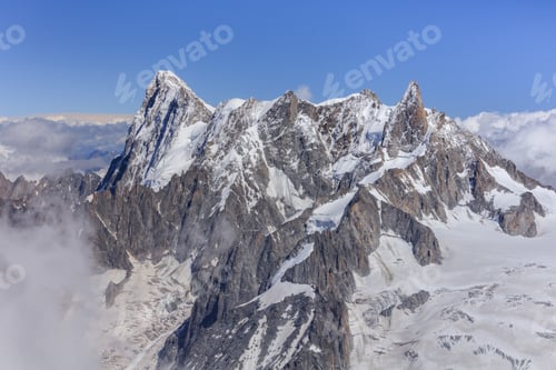 Preview: Grands Jorasses Mountain.